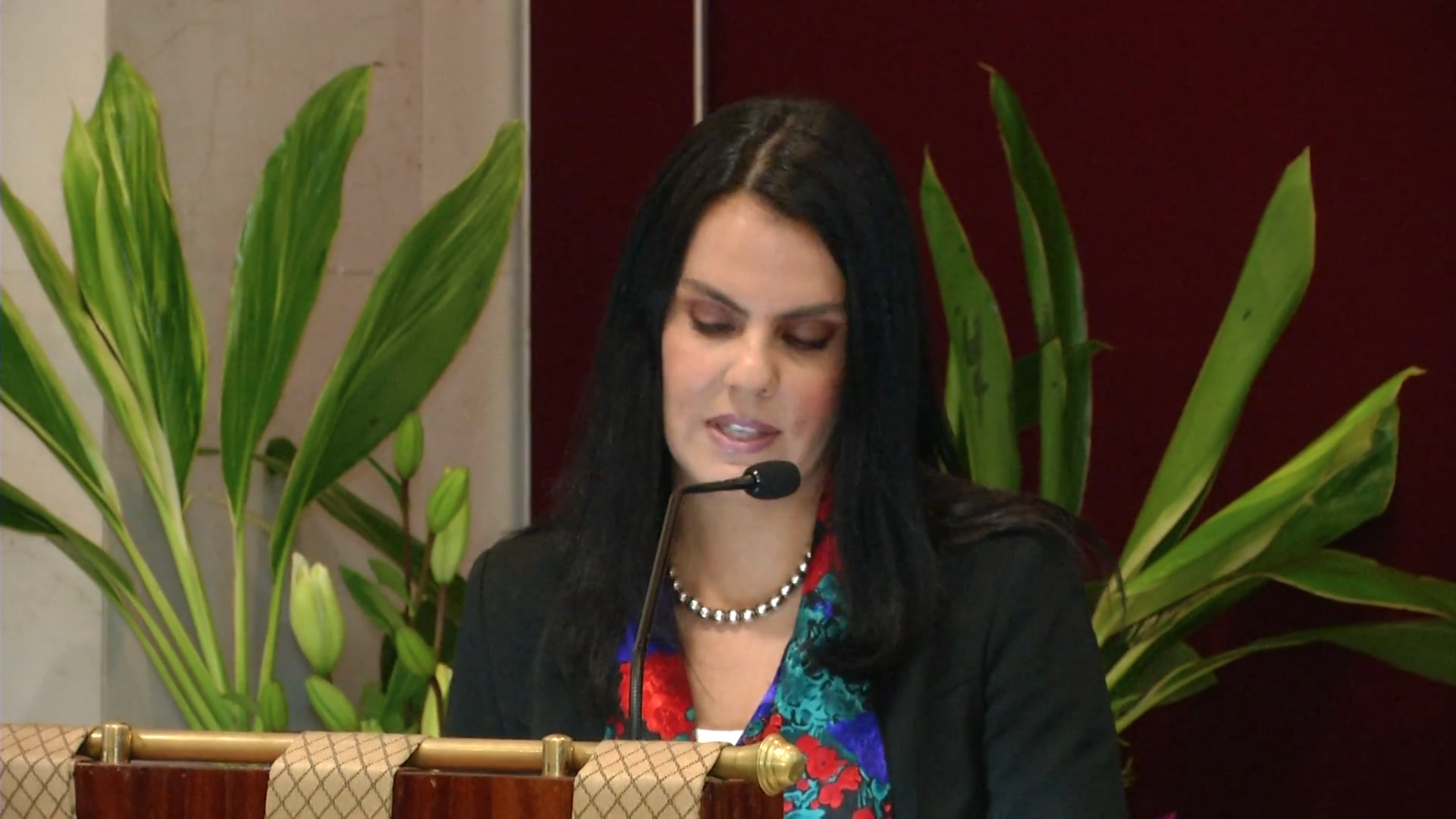 Ahtziri recibe el Premio Emisario 2013