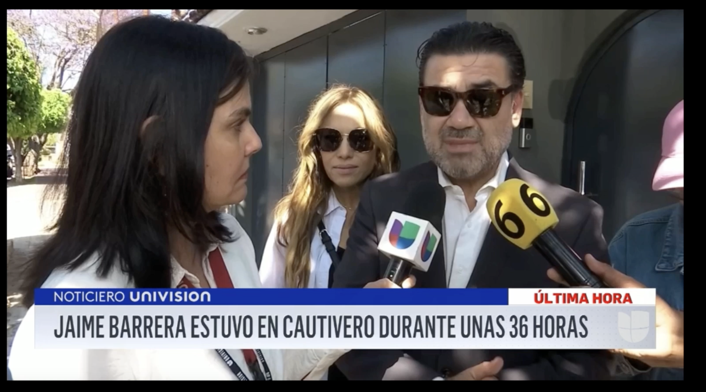 Habla Jaime Barrera con Ahtziri Cárdenas Camarena, tras ser liberado.